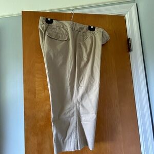 Women’s tan capris size 16